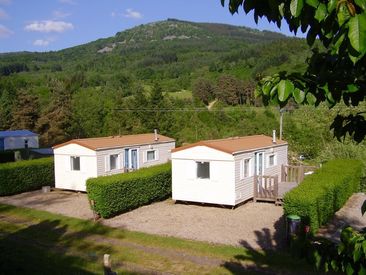 Camping " Le Grun De Chignore" Vollore-Ville Habitación foto