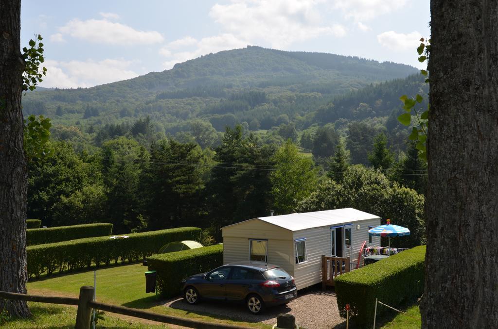 Camping " Le Grun De Chignore" Vollore-Ville Habitación foto